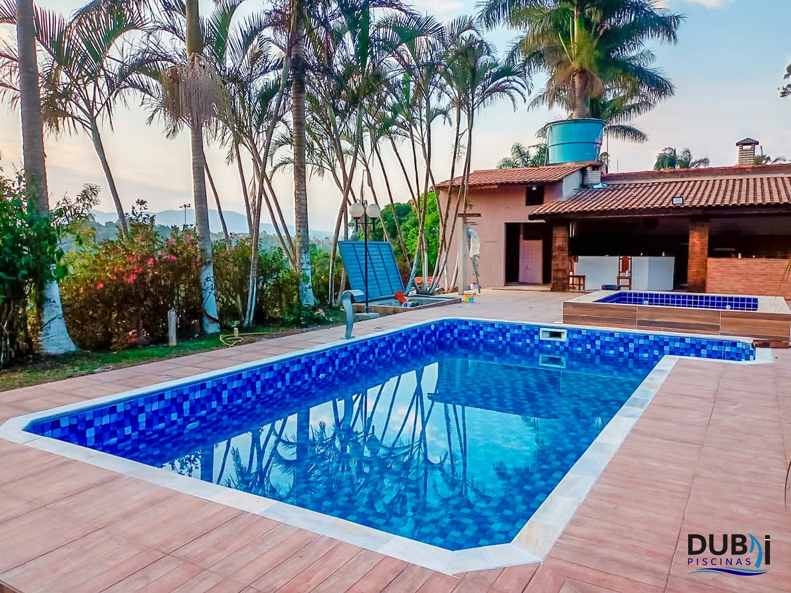 Projeto de piscina realizado pela Dubai Piscinas